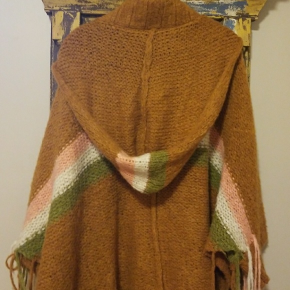 Y2K BOHO pancho - Picture 3 of 4